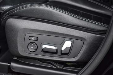 BMW X4 M 40i — photo 17