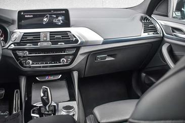 BMW X4 M 40i — photo 26