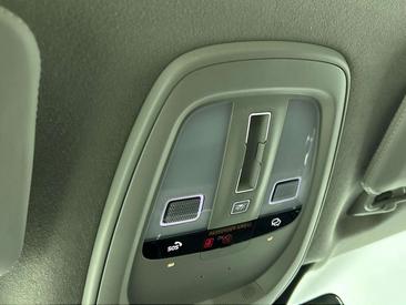 Volvo XC90 T8 Recharge AWD — photo 10