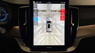 Volvo XC90 T8 Recharge AWD — photo 18