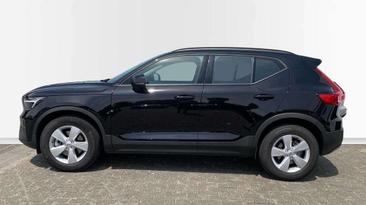 Volvo XC40 B3 — photo 3