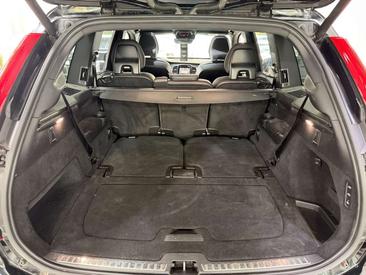Volvo XC90 B5 D AWD — photo 20