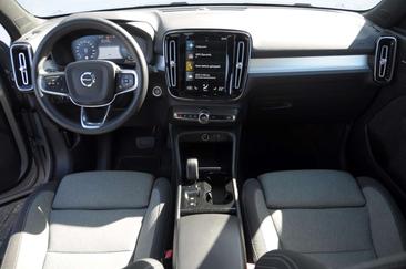 Volvo XC40 T4 Recharge — photo 27