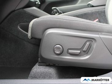 Volvo XC40 B3 — photo 6