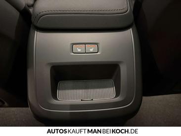 Volvo XC60 T8 Recharge AWD — photo 17