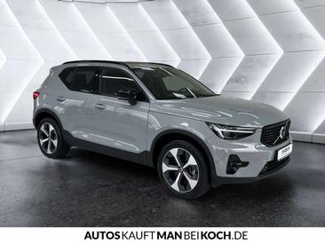 Volvo XC40 B3 — photo 4