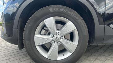 Volvo XC40 B3 — photo 9
