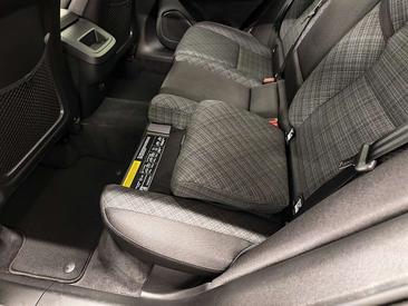 Volvo XC60 B4 D AWD — photo 17