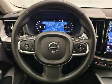Volvo XC60 B4 D AWD — photo 26