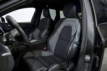 Volvo XC60 T6 Recharge AWD — photo 8