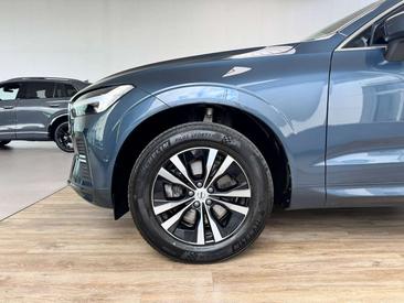Volvo XC60 B4 — photo 11