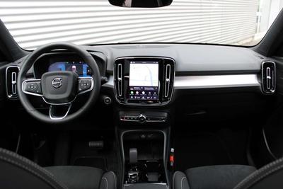 Volvo XC40 B4