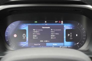 Volvo XC40 B4 — photo 4
