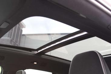 Volvo XC40 B4 — photo 8