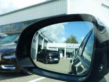 Volvo XC60 T8 Recharge AWD — photo 25
