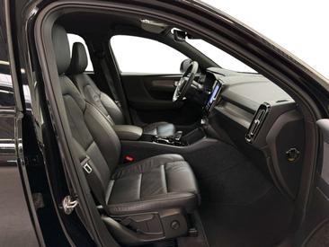 Volvo XC40 T5 Recharge — photo 17