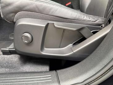 Volvo XC40 T5 Recharge — photo 22