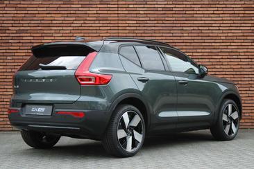 Volvo EX40 Single Motor Extended Range — photo 2
