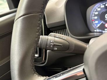 Volvo XC40 T5 Recharge — photo 24