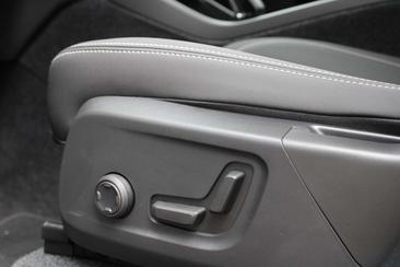 Volvo XC40 B4 — photo 14