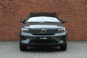 Volvo EX40 Single Motor Extended Range — photo 15