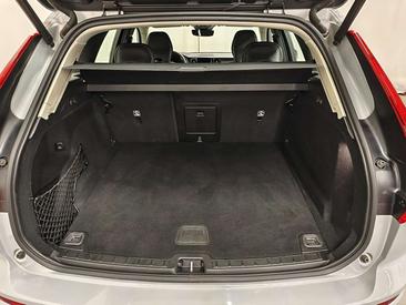 Volvo XC60 B4 D AWD — photo 49