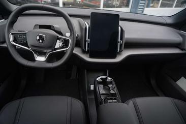 Volvo EX30 — photo 13