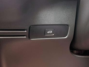 Volvo XC40 B4 — photo 14