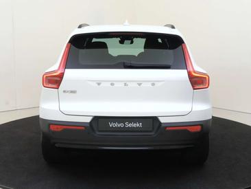 Volvo EX40 Single Motor Extended Range — photo 4