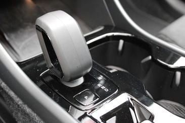 Volvo XC40 B4 — photo 26