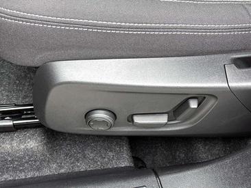 Volvo XC40 B4 — photo 21
