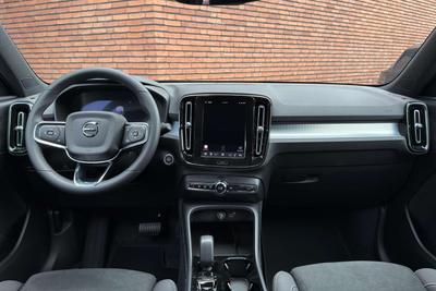 Volvo XC40 B4
