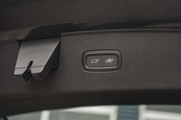 Volvo EX90 Twin Motor — photo 11