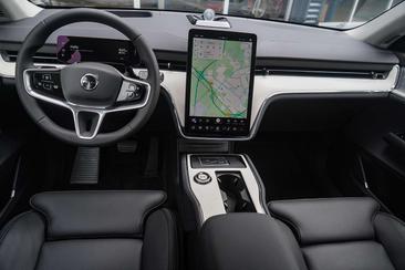 Volvo EX90 Twin Motor — photo 13