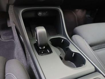 Volvo EX40 Single Motor Extended Range — photo 18
