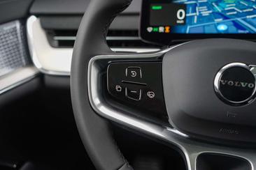 Volvo EX90 Twin Motor — photo 18