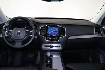 Volvo XC90 T8 Recharge AWD — photo 19
