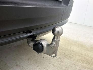 Volvo XC40 B4 — photo 8