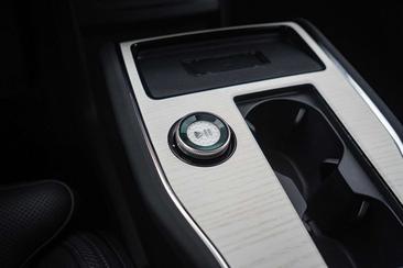 Volvo EX90 Twin Motor — photo 28