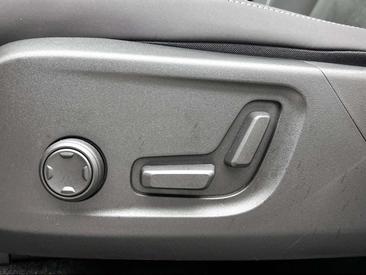 Volvo XC40 B4 — photo 15