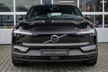 Volvo EX30 — photo 2