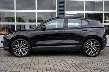 Volvo EX30 — photo 3