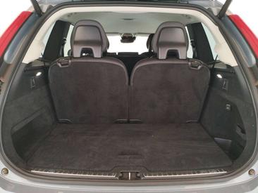 Volvo XC90 D5 AWD — photo 21