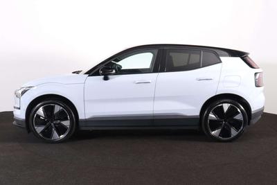 Volvo EX30 AWD