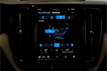 Volvo XC60 T8 Recharge AWD — photo 31