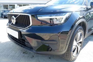 Volvo XC40 2.0 — photo 2