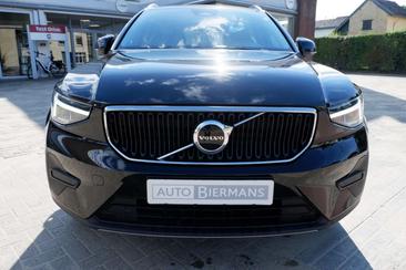 Volvo XC40 2.0 — photo 3