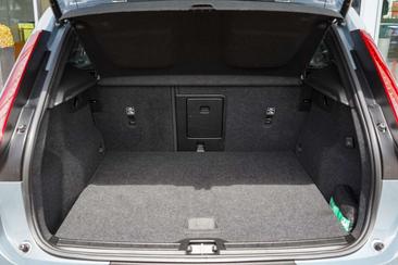 Volvo XC40 T4 Recharge — photo 10