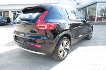 Volvo XC40 2.0 — photo 6