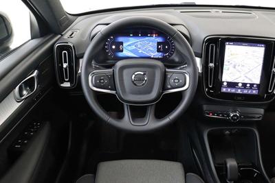 Volvo XC40 B4